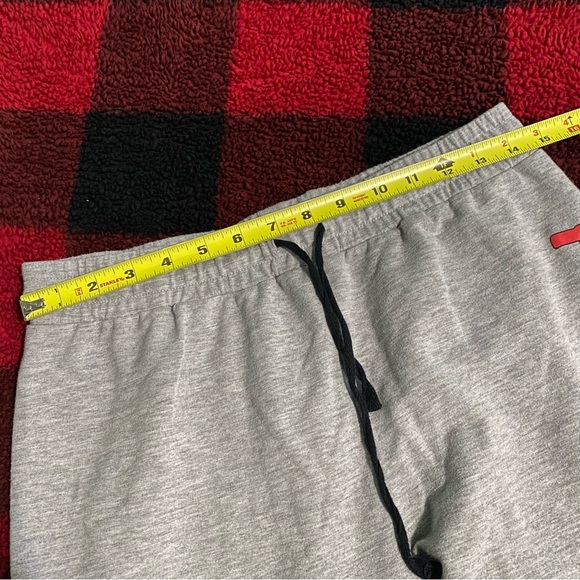 Peanuts Jogger Pants - Picture 5 of 8